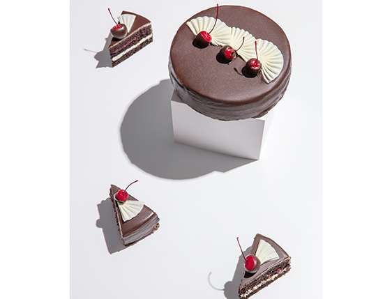 Tort "Velvet Cherry" - 2 Imagine